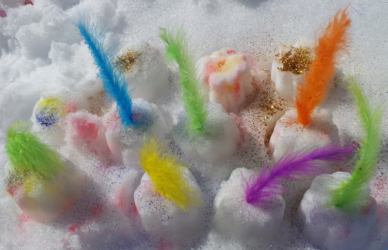 4 Jocs creatius a la neu- Pares i Nens
